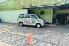 MOBIL AMBULAN